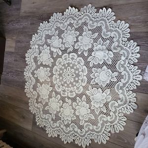 Heritage Lace Doilie 36" Round